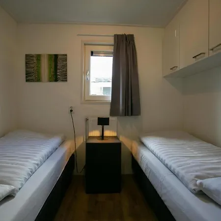 Recreatiepark En Jachthaven De Scherpenhof Ferienpark