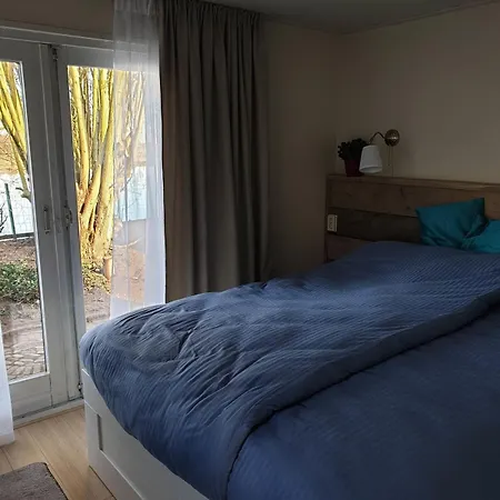 Holiday park Recreatiepark En Jachthaven De Scherpenhof