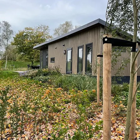 Recreatiepark En Jachthaven De Scherpenhof Ferienpark 3*