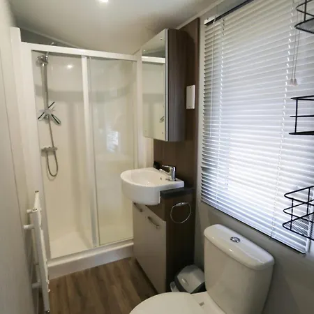 Recreatiepark En Jachthaven De Scherpenhof 3*
