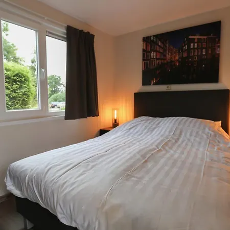 Recreatiepark En Jachthaven De Scherpenhof 3* Terwolde