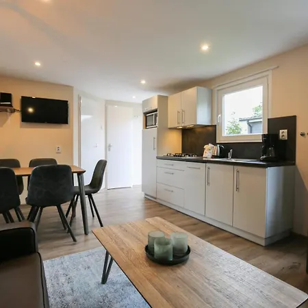 Recreatiepark En Jachthaven De Scherpenhof