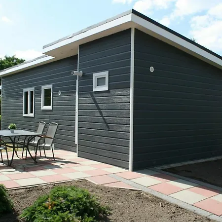 Recreatiepark En Jachthaven De Scherpenhof 3*