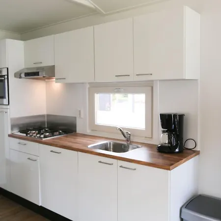 Aldeamento Turístico Recreatiepark En Jachthaven De Scherpenhof Terwolde