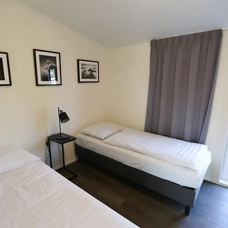 Recreatiepark En Jachthaven De Scherpenhof Aldeamento Turístico