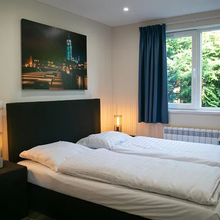 Recreatiepark En Jachthaven De Scherpenhof 3* Terwolde