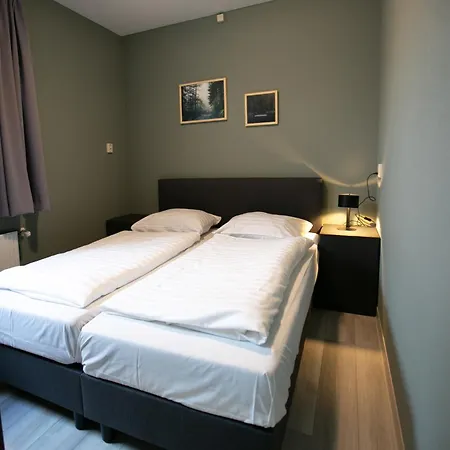 Recreatiepark En Jachthaven De Scherpenhof 3* Terwolde