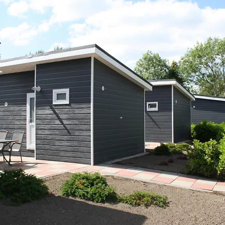Aldeamento Turístico Recreatiepark En Jachthaven De Scherpenhof 3*