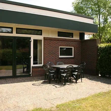 Recreatiepark En Jachthaven De Scherpenhof 3* Terwolde